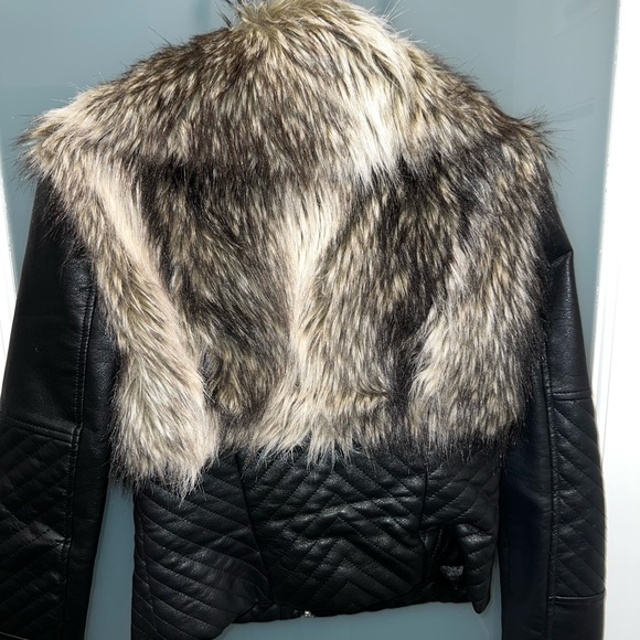 Bebe Fur Leather - Picture 3 of 3